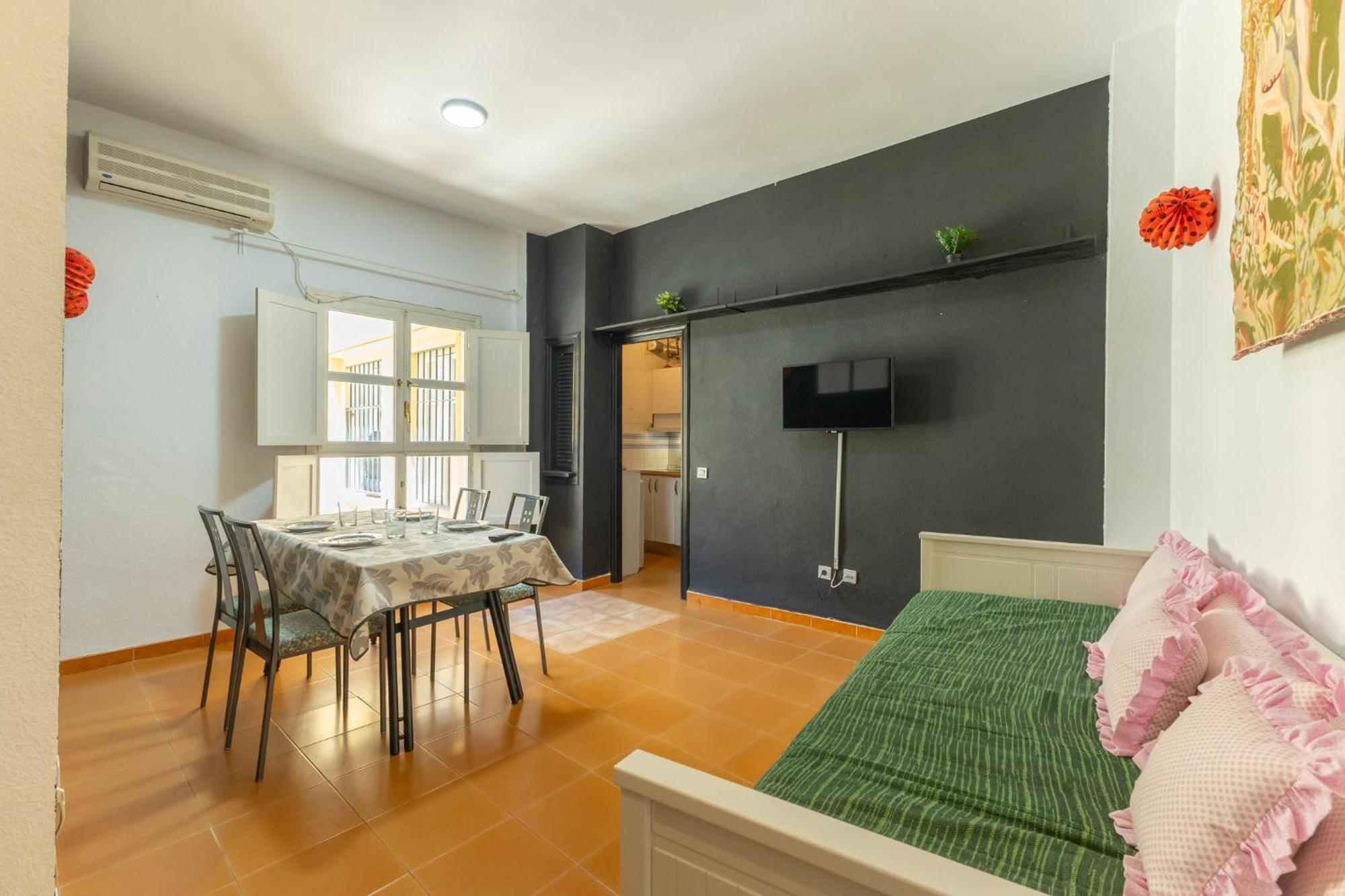 Conde Center Premium Suites, Free Parking Séville