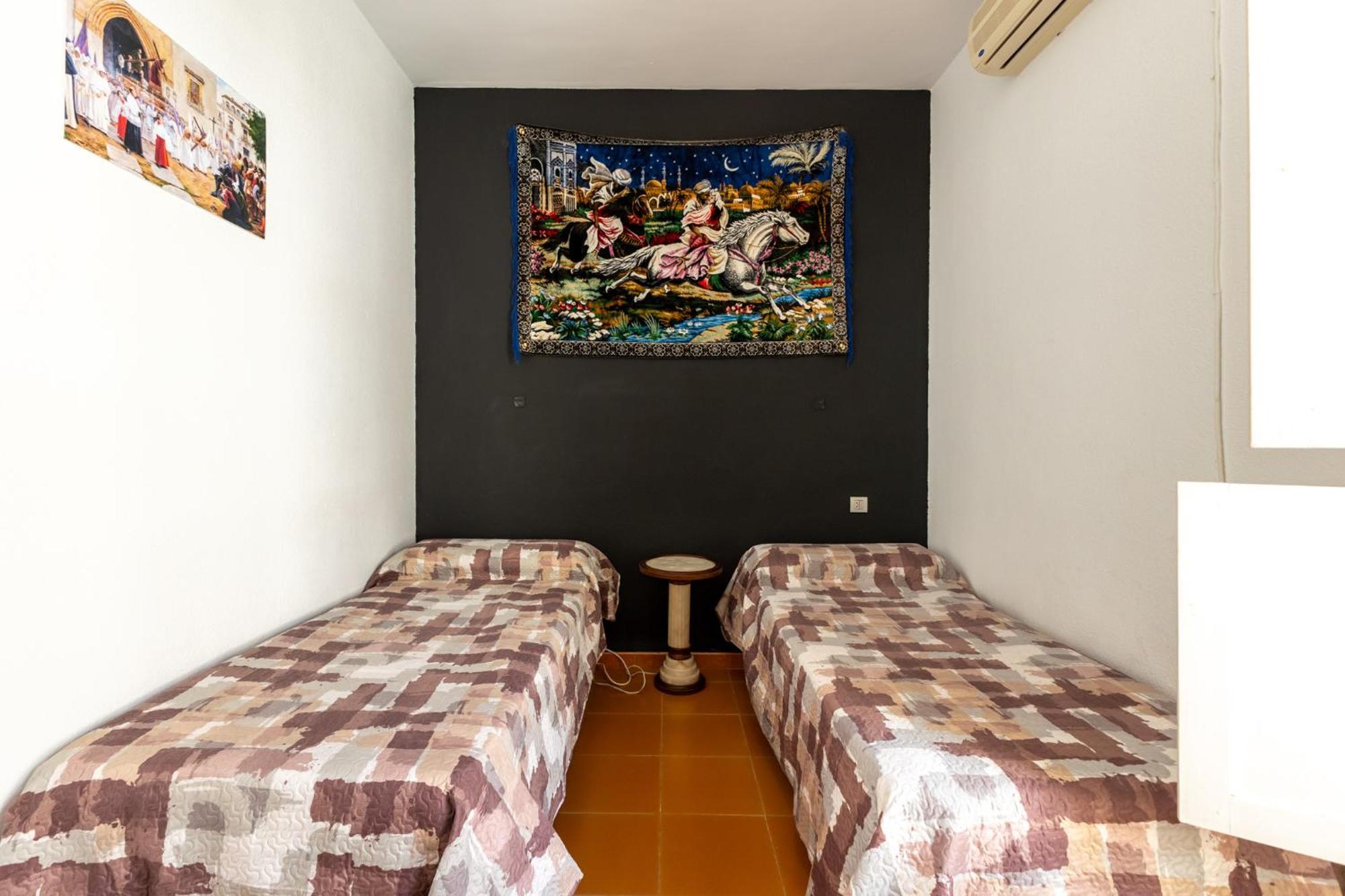 Conde Center Premium Suites, Free Parking Séville