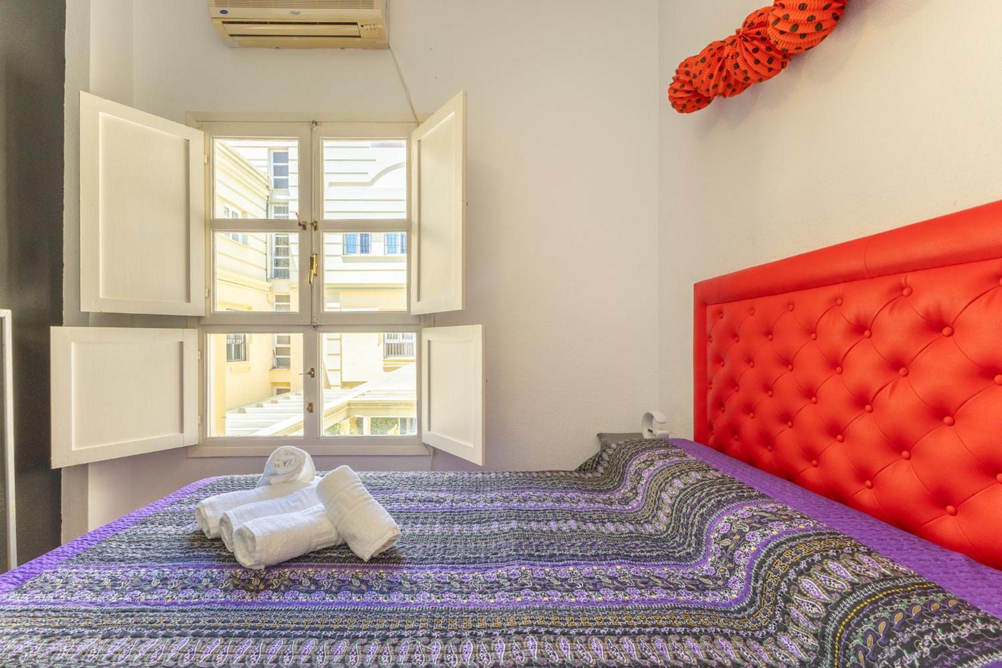 Conde Center Premium Suites, Free Parking Appartement